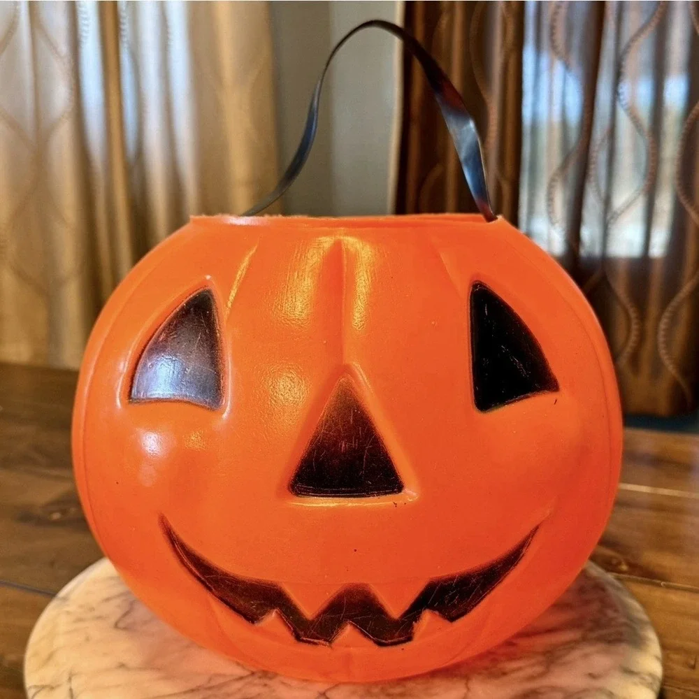 VTG 80s Halloween Trick Or Treat Jack-O-Lantern Blow Mold Pumpkin Candy Bucket
